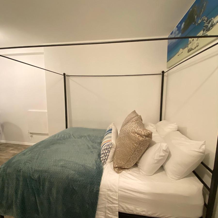 Modern Rental Brooklyn'S Hidden Gem New York Ngoại thất bức ảnh
